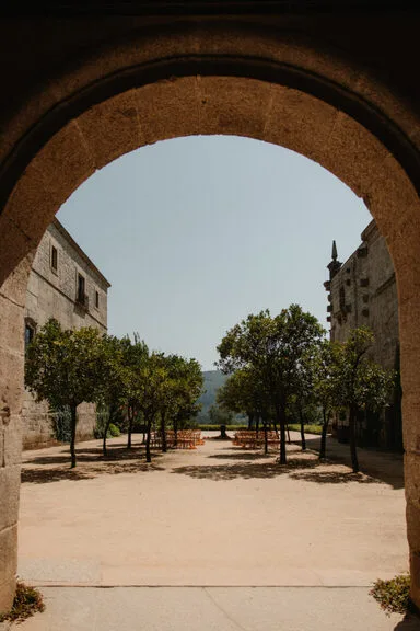 Stunning wedding venue landscape in Portugal by White Dots